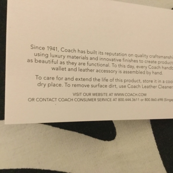 COACH ACCESSORIES POUCH - Picture 7 of 7